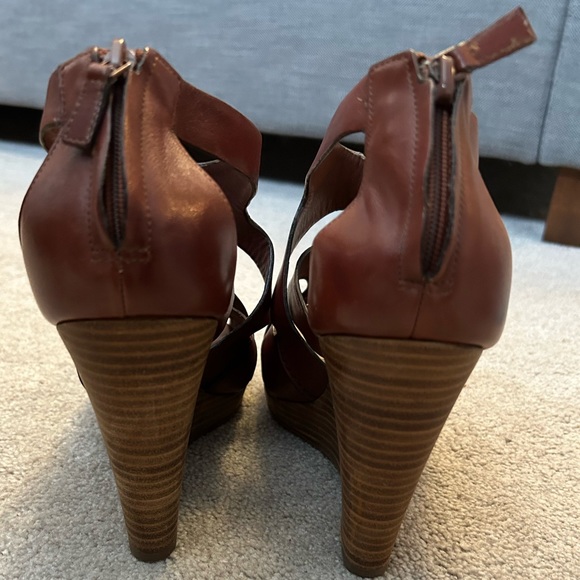 EUC Cole Haan Nike Air Kimry wedge sandals - 9.5B - Picture 2 of 6